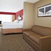 Отель Holiday Inn Express & Suites Springfield - Dayton Area, an IHG Hotel, фото 17