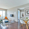 Отель Liberty Village Condo w Parking, фото 26