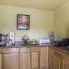 Отель Econo Lodge Golden, фото 5