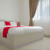 Отель RedDoorz Plus near Jatinangor Town Square 2, фото 7