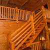 Отель Cub Creek Lodge - 3 Br Cabin, фото 14