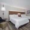 Отель Holiday Inn Express & Suites Sioux City North-Event Center, an IHG Hotel, фото 4