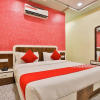 Отель OYO 22403 Hotel Rolex, фото 7