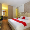 Отель Griya Jogja Hotel by RedDoorz, фото 3