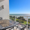 Отель Western Waves Dreamy Diamond Beach Condo - Mind-blowing Views Amenities, фото 7