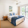 Отель Cashelmara Beachfront Apartments, фото 5