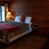 Отель Rundle Mountain Lodge, фото 4