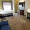 Отель Holiday Inn Express & Suites Dallas East - Fair Park, an IHG Hotel, фото 2