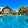 Отель The Above Luxury Ranch Estate, фото 22