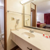 Отель Econo Lodge Inn & Suites Macon, фото 8