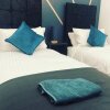 Отель Ideal Lodgings in Thorncliffe Apartments, фото 41