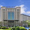 Отель Guangming Hotel, фото 1