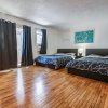 Отель Huge, Sunny 5 BR 15 Mins to Nyc!, фото 2
