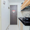 Отель Comfy And Minimalist Studio At Serpong Garden Apartment, фото 1