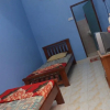 Отель SPOT ON 89920 Muwaffaq Inn, фото 25