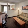 Отель Ramada Inn & Suites Denver International Airport, фото 41