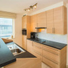 Отель Bright Apartment With Terrace, фото 4