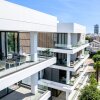 Отель Sanders Park Central - Modern 3-bdr Apt w Rooftop, фото 21