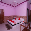 Отель OYO 12065 Hotel Raj Palace, фото 6