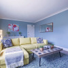 Отель Bright Hideaway in Forest Hill with Parking, фото 15