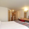 Отель Travelodge Stafford M6, фото 6