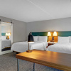 Отель Hampton Inn & Suites by Hilton Belleville, фото 4