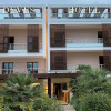 Отель Deves Hotel, фото 1