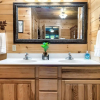 Отель Timberwolf Vista w HotTub Pool View, фото 13
