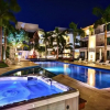 Отель Via 38 PH Fuego by Realty Group, фото 15