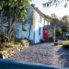 Отель Little Hill End Cottage - 2 Bedroom Cottage - Llangennith в Суонси