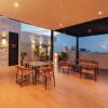 Отель Centrally located gem - sunset views/rooftop pool 2BR/2Bath, фото 9