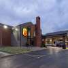 Отель Super 8 by Wyndham Kansas City Airport North, фото 1