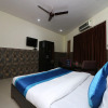 Отель OYO 9848 Hotel Dev Palace, фото 3