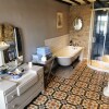 Отель Pathways Holiday Cottage a Delightful 18th Century Stone Cottage in Derbyshire, фото 11