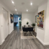 Отель Immaculate 3-bed Apartment Homes in London, фото 17