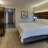 Отель Holiday Inn Express & Suites Troy, an IHG Hotel, фото 31