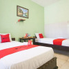 Отель RedDoorz Syariah @ Jalan Gajah Mada, фото 21