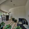 Отель Waterfront 7BR Villa with Heated Pool, фото 11