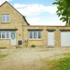 Отель Beautiful 4-bed Cottage in Heart of the Cotswolds, фото 1