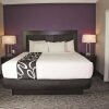 Отель La Quinta Inn & Suites by Wyndham Pearland - Houston South, фото 21