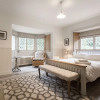 Отель JOIVY Stunning 3 Bed Lodge With Gardens At Gilmerton House, фото 5