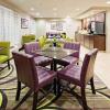 Отель La Quinta Inn Oshkosh, фото 13