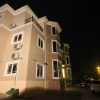 Отель 1 Oak Place, фото 1
