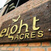 Отель Eight Acres, фото 1