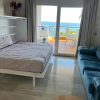 Отель MI CAPRICHO, Beach Front Apartment P.14 3ºB, фото 8