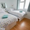 Отель Swallows Croyde 3 Bedrooms, Sleeps 6, Beach Chalet в Джорджхем