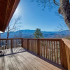 Отель Black Bear Lookout 2 Bedroom Home by Redawning, фото 2
