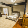 Отель BIG Studio Near Downtown With All Amenities, фото 7