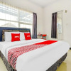 Отель OYO 90324 Si Jalak Guest House, фото 22