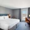 Отель Hilton Garden Inn London Heathrow Terminal 2 and 3, фото 5